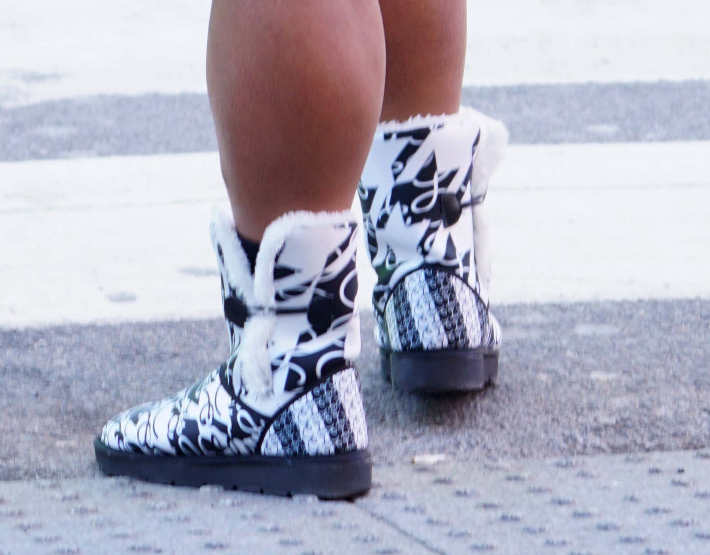 Kruela Unisex Single Button Snow Boots