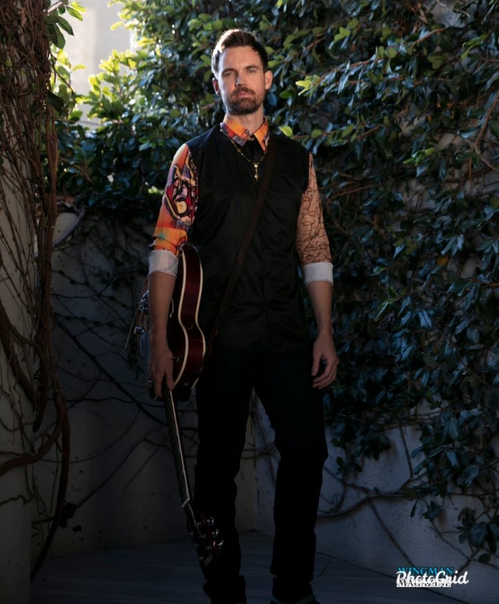 Men's Konflicted Button Up