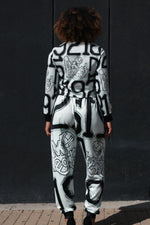 Load image into Gallery viewer, Women&#39;s 1921 Crew Crop Sweatshirt
